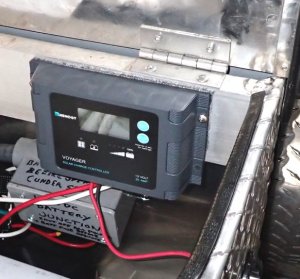  Solar Panel Controller